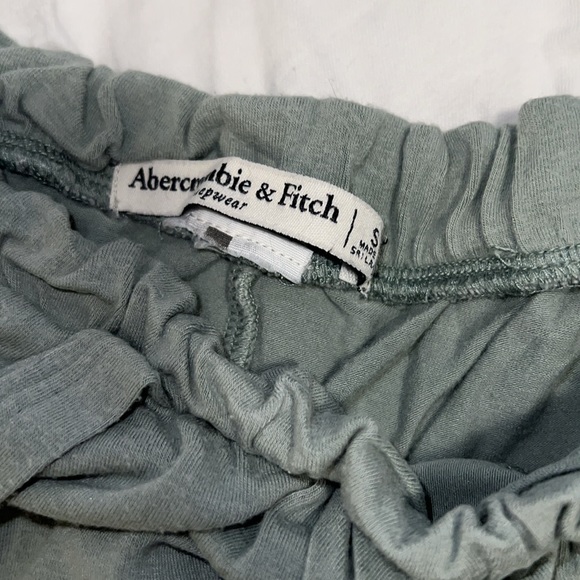 Abercrombie & Fitch Sleepwear set - Picture 5 of 6